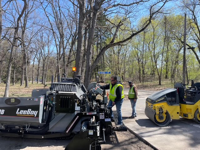 Paving crew with equipment